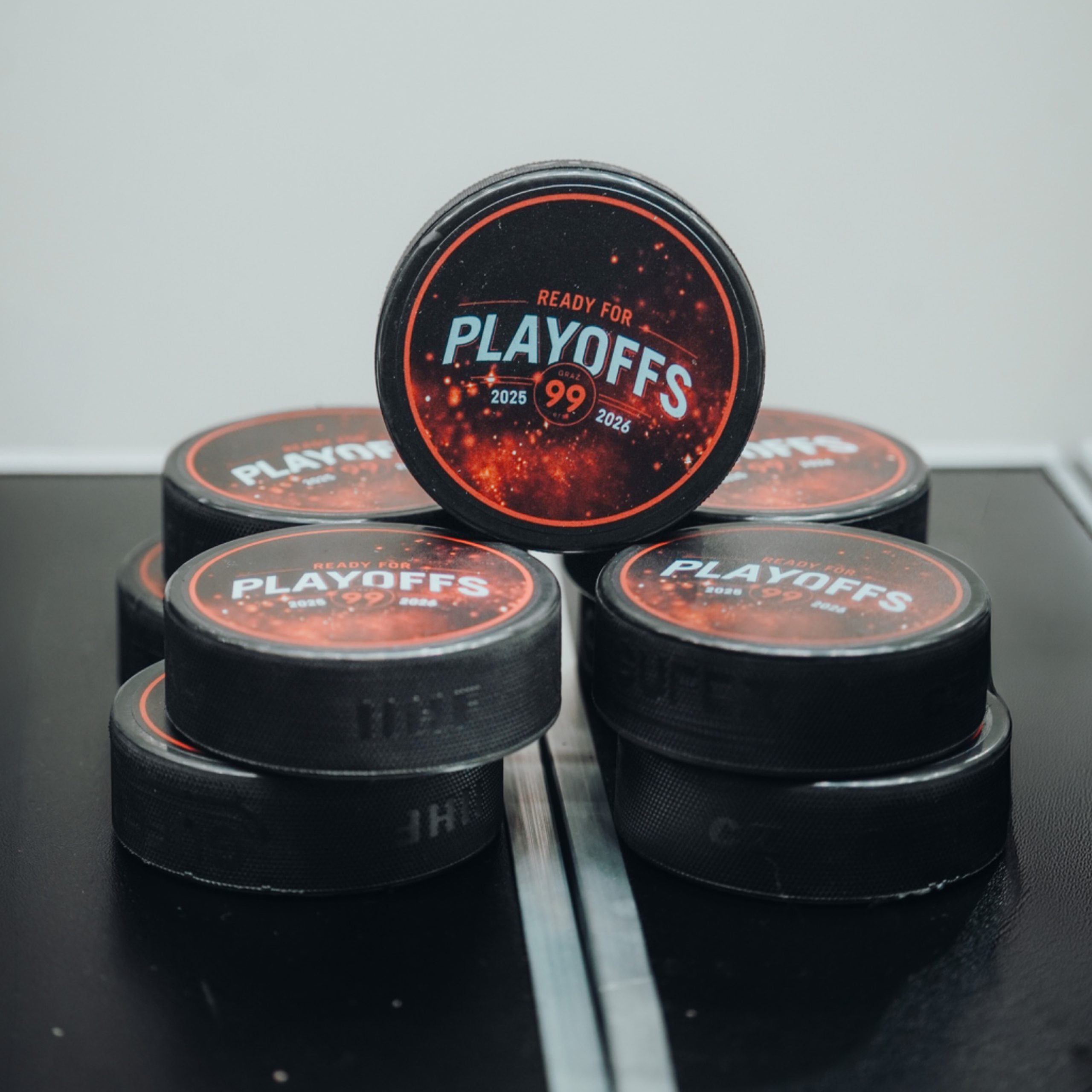 Playoffs_Pucks